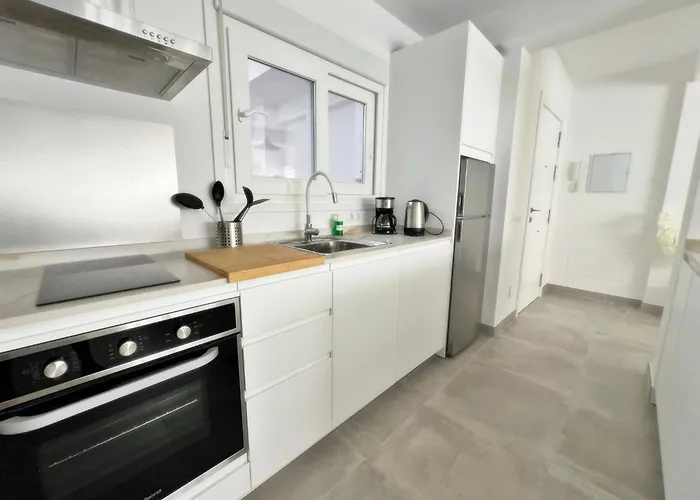 Апартаменти New & Luxurious