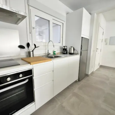 Apartment New & Luxurious