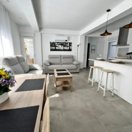 Apartment New & Luxurious