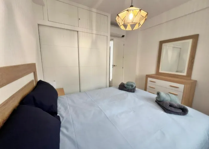 アパート New & Luxurious