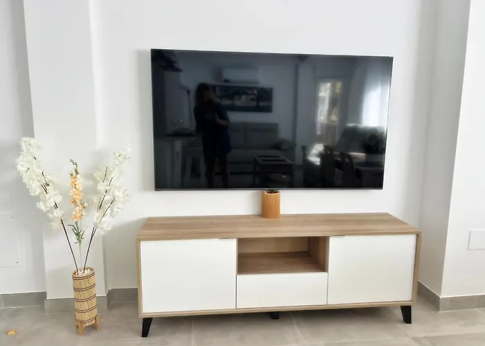 New & Luxurious فوينخيرولا