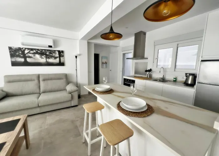 New & Luxurious فوينخيرولا