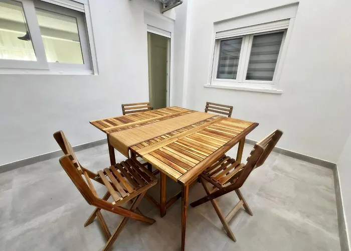 شقة New & Luxurious فوينخيرولا